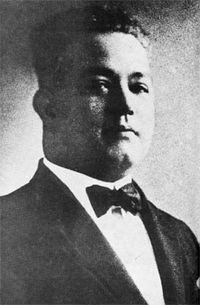 Simons, Moisés